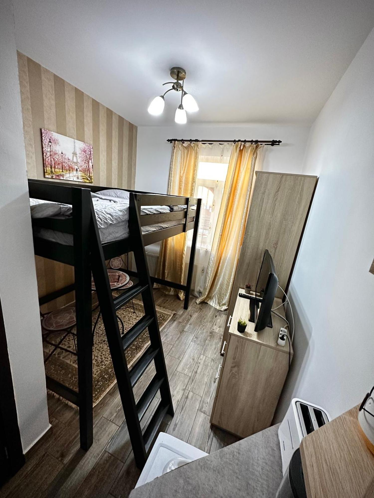 בראשוב Ada'S Luxury Apartament&Studio - Old City מראה חיצוני תמונה