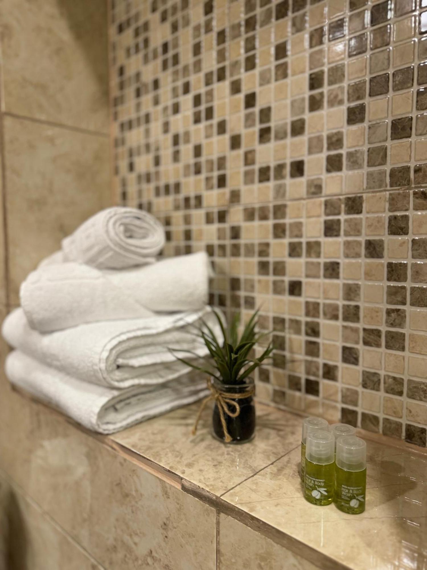 בראשוב Ada'S Luxury Apartament&Studio - Old City מראה חיצוני תמונה