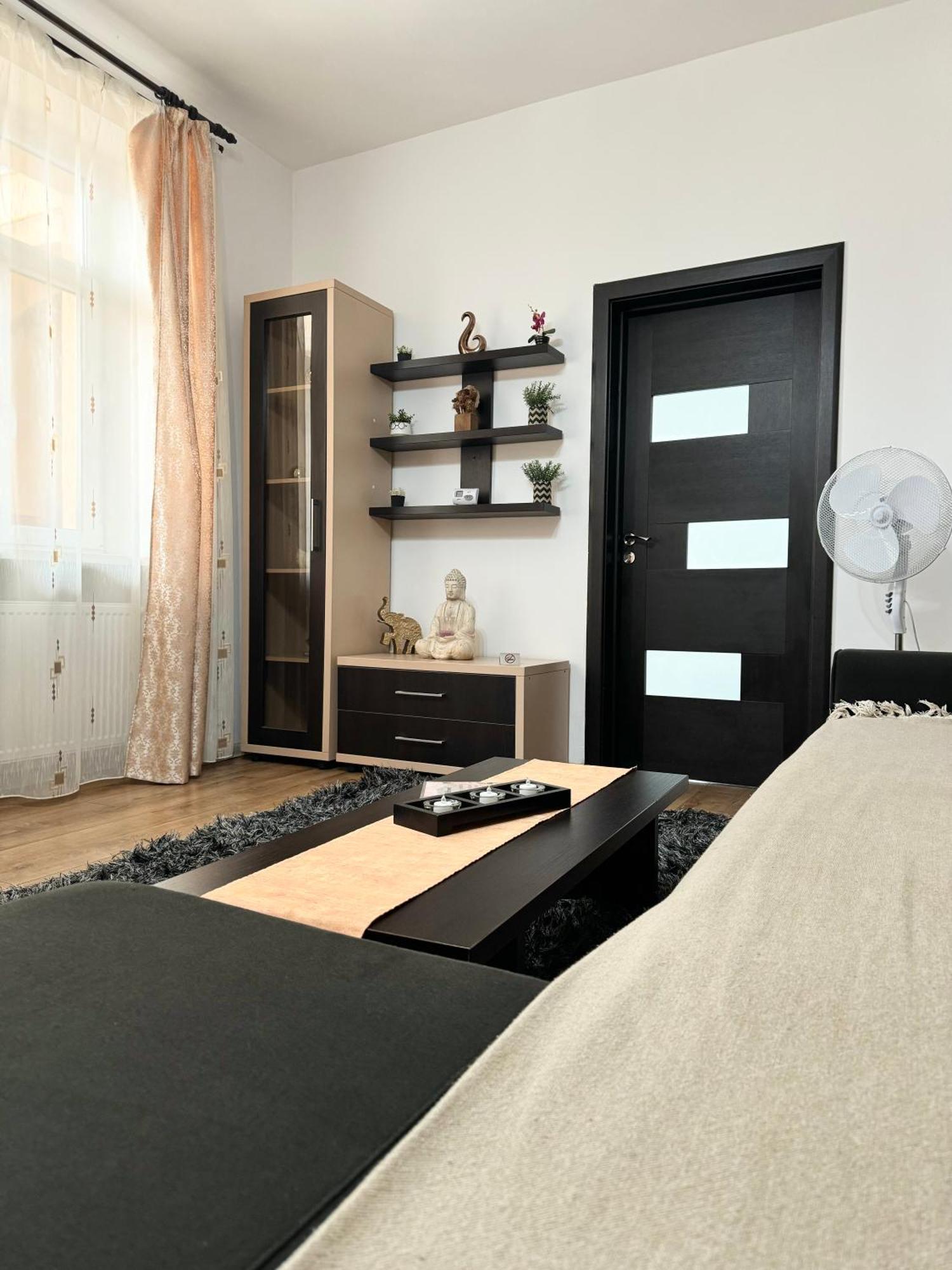 בראשוב Ada'S Luxury Apartament&Studio - Old City מראה חיצוני תמונה