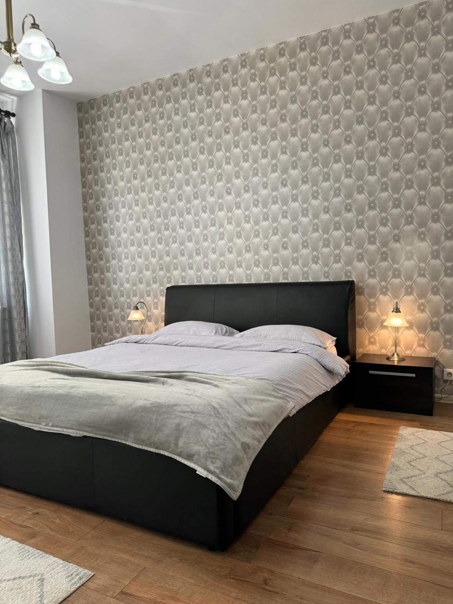 בראשוב Ada'S Luxury Apartament&Studio - Old City מראה חיצוני תמונה